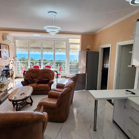 Appartement 2 Bedroom With Sea View *